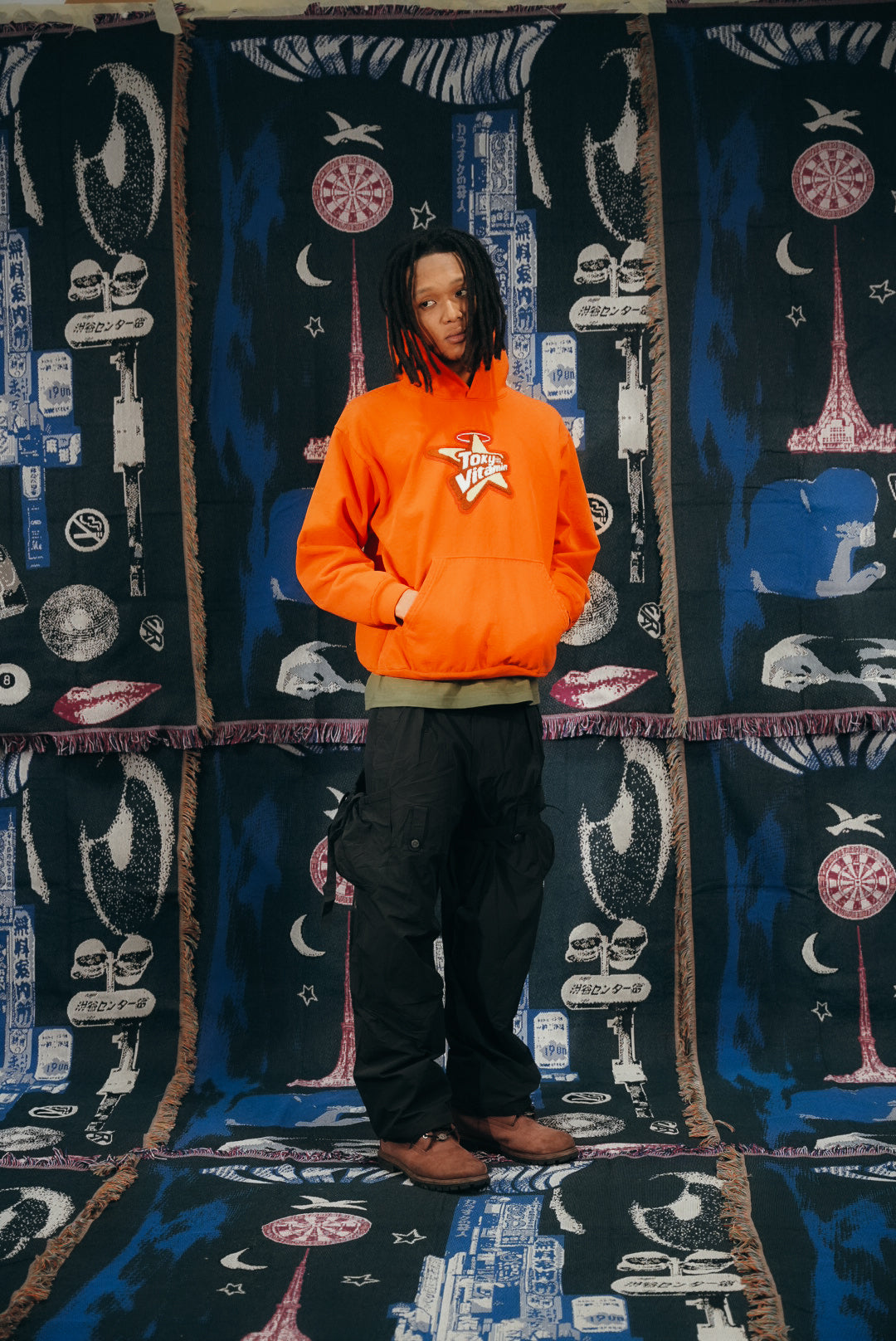 STAR PATCH HOODIE