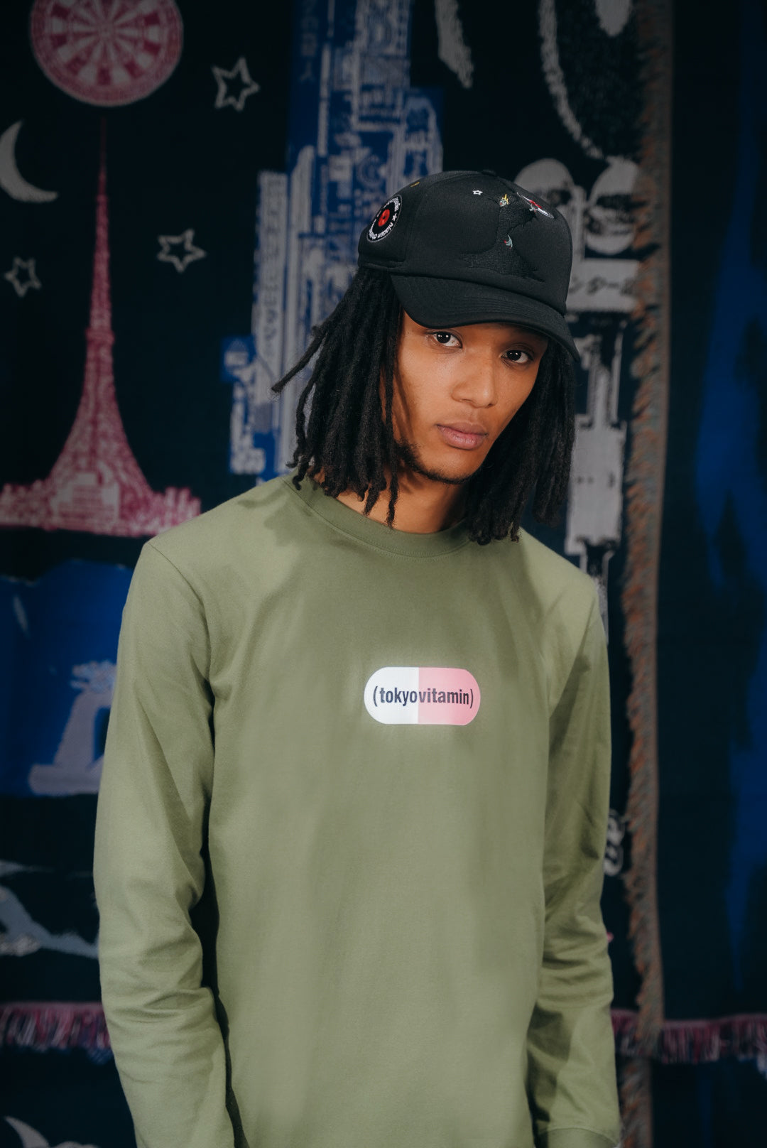PILL LS TEE